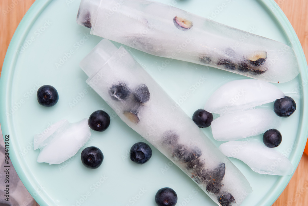 Ice Lolly home made with fresh fruit, blueberry flavor Ice Lolly home made with fresh fruit, blueberry flavor
