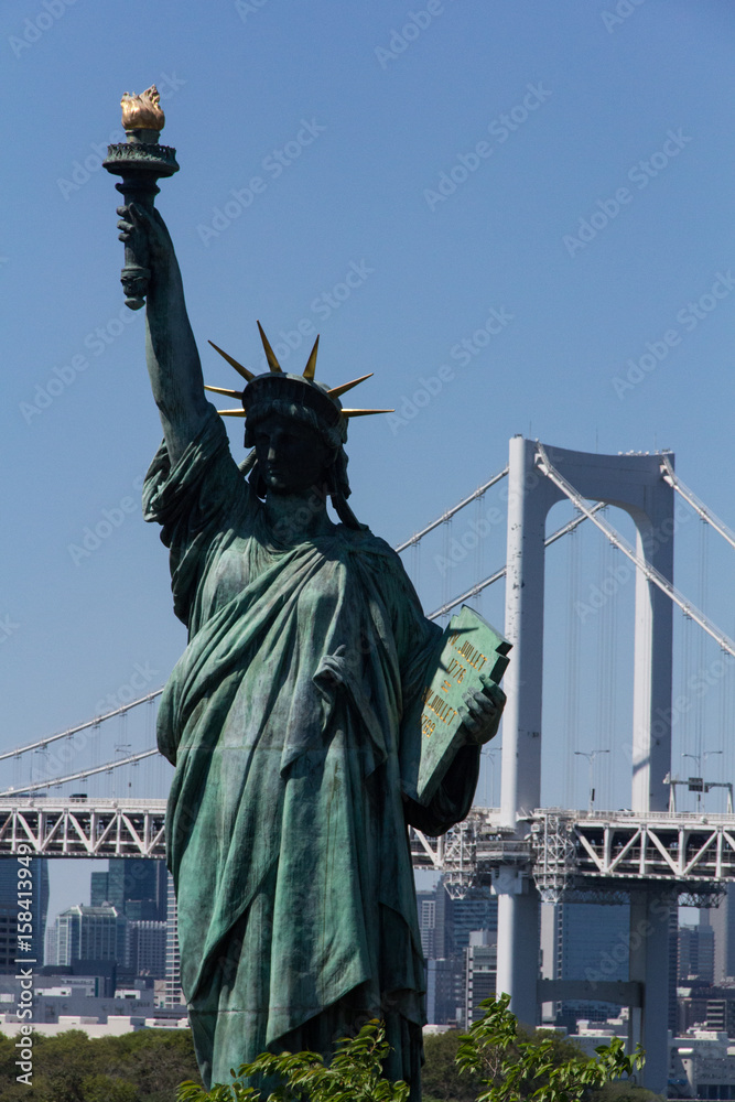 Fototapeta premium 東京お台場の自由の女神