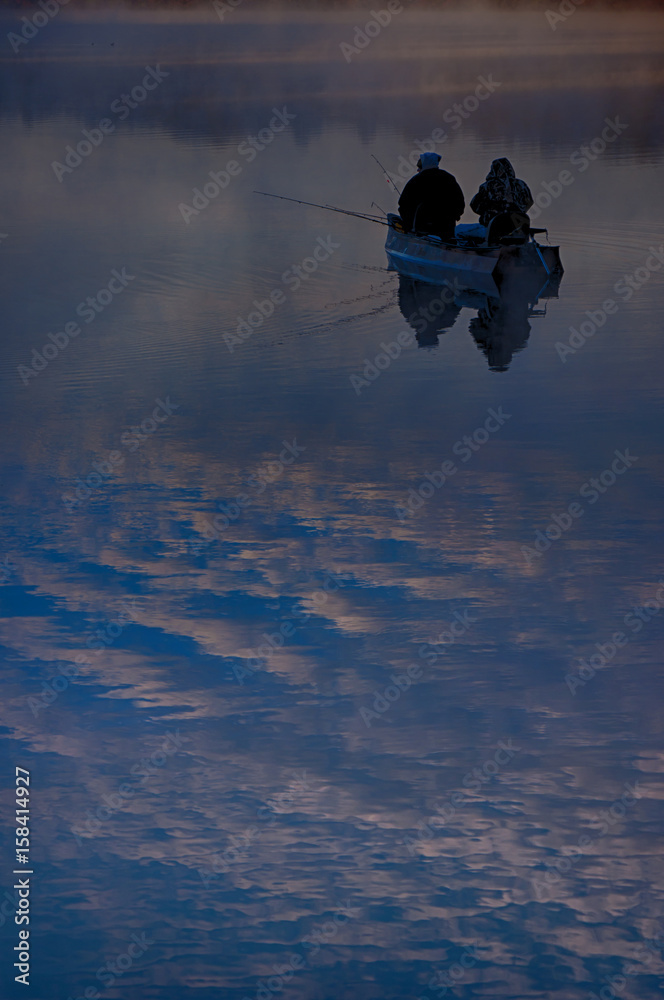 Fototapeta premium Early morning fishing