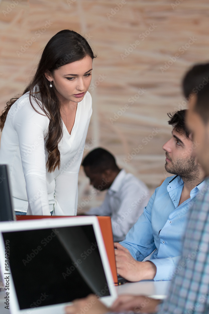 Obraz premium Startup Diversity Teamwork Brainstorming Meeting Concept.