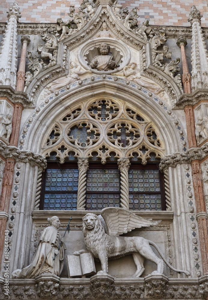 Detail des Markusdomes in Venedig