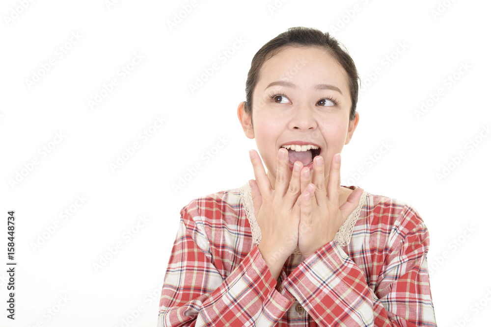 パジャマ姿の女性 パジャマ姿の女性