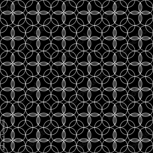 Monochrome circles pattern