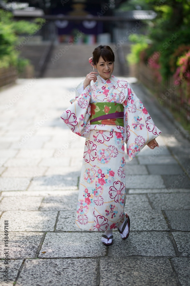 着物の女性・京都 着物の女性・京都