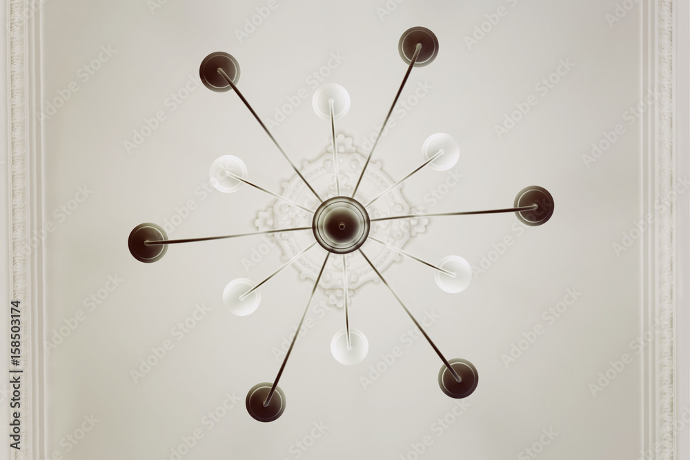 Obraz premium Chandelier on the ceiling