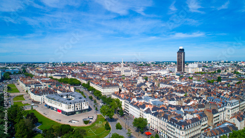Photographie aérienne du centre de Nantes, en Loire Atlantique, France