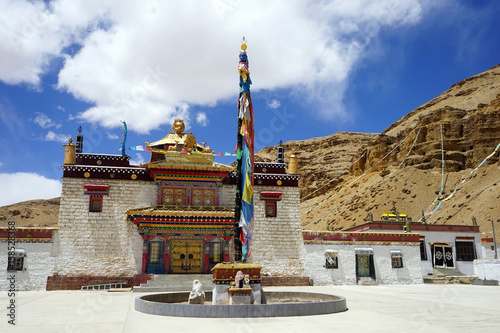 Kyunglung monastery photo