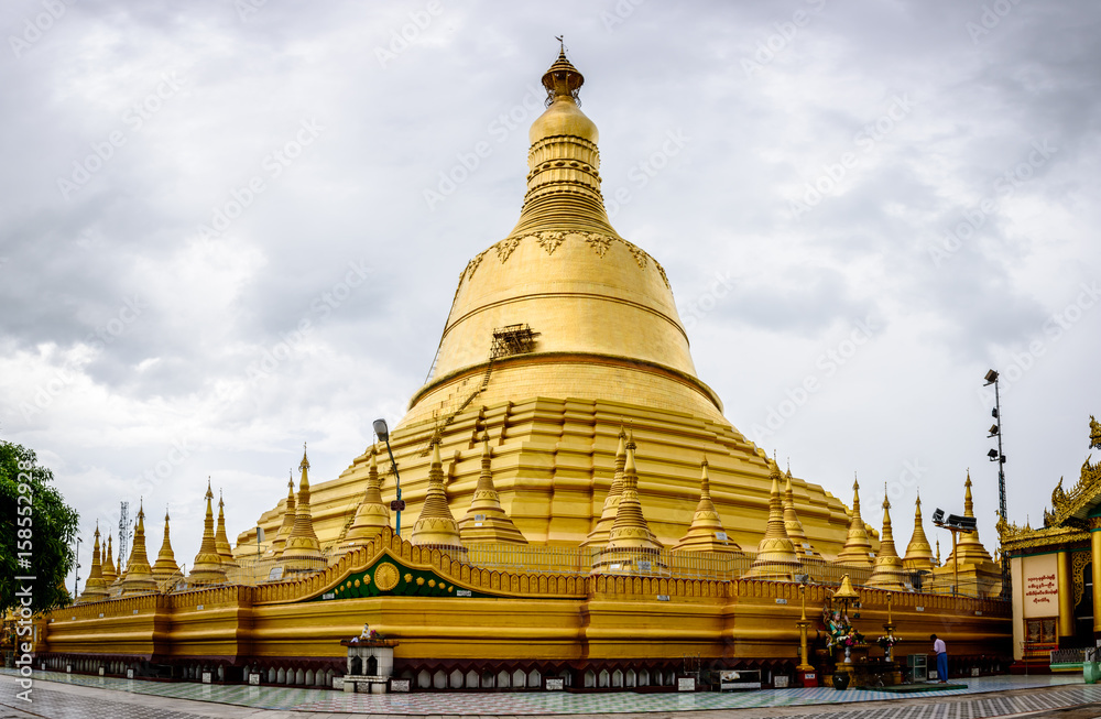 Fototapeta premium Shwe Maw Daw Pagoda. It is located in Bago city, Myanmar, june-2017