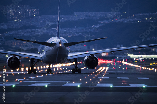 An airplane turning around the runway #158553934