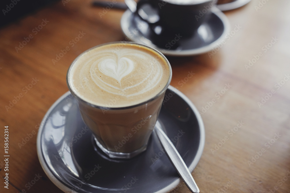 Fototapeta glass of coffee latte art