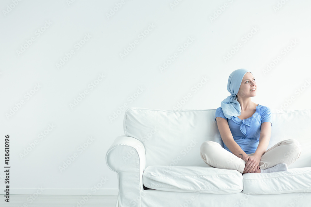 Φωτογραφία Brave woman during oncology treatment