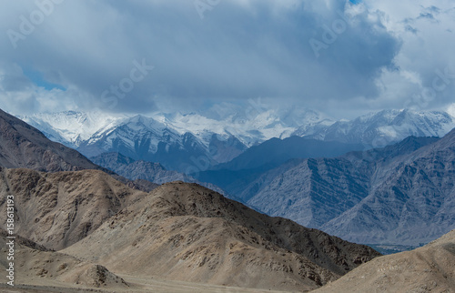 landscape mountain, northern India © benjaa