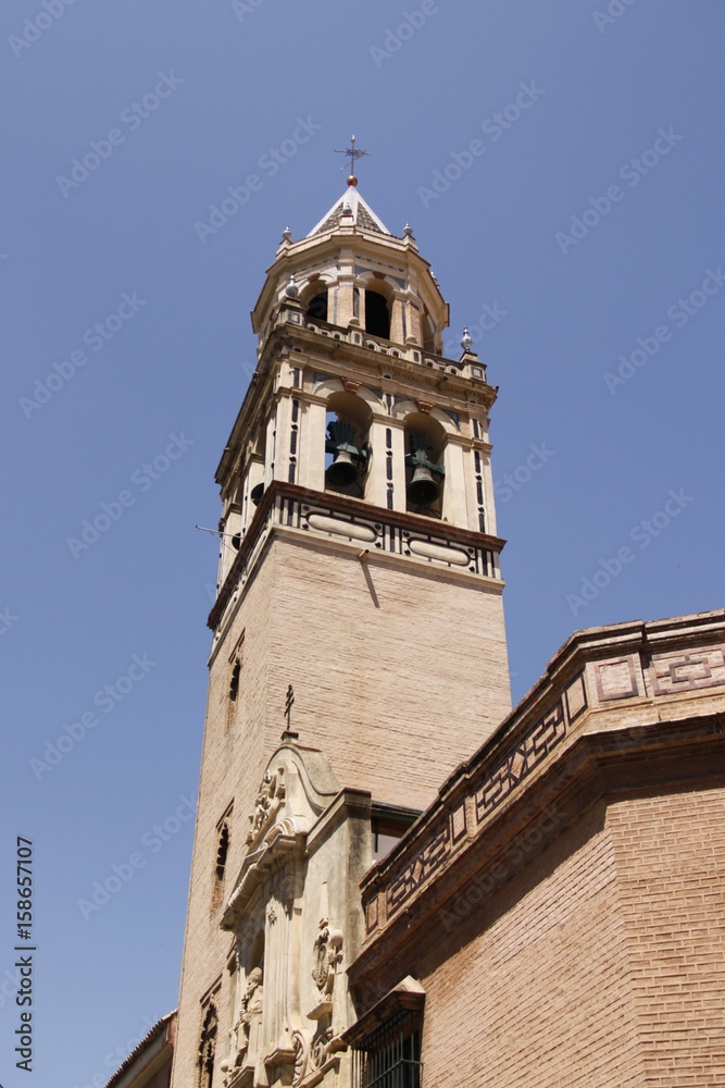 Clocher d'église à Séville, Espagne	