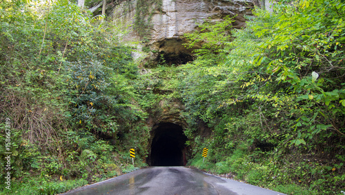 Принти на полотні The Haunted Nada Tunnel In Kentucky