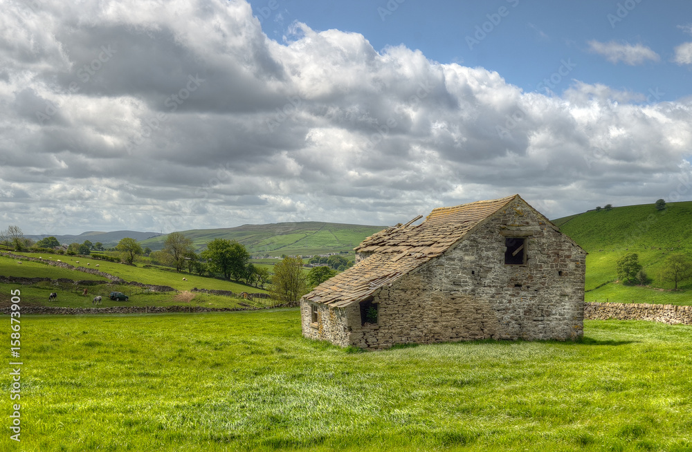 Classic british landscape at the Peak district near Manchester.. Classic british landscape at the Peak district near Manchester..