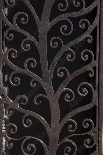 Wire Swirl Decoration