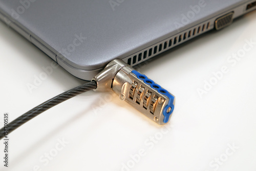 Combination locker for a laptop or computer notebook