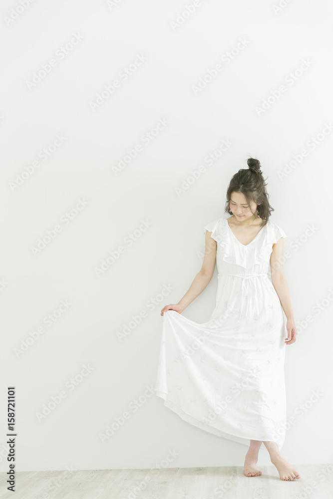 パジャマの女性 パジャマの女性