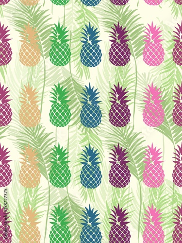 Pineapple with Palm Leaves Pattern