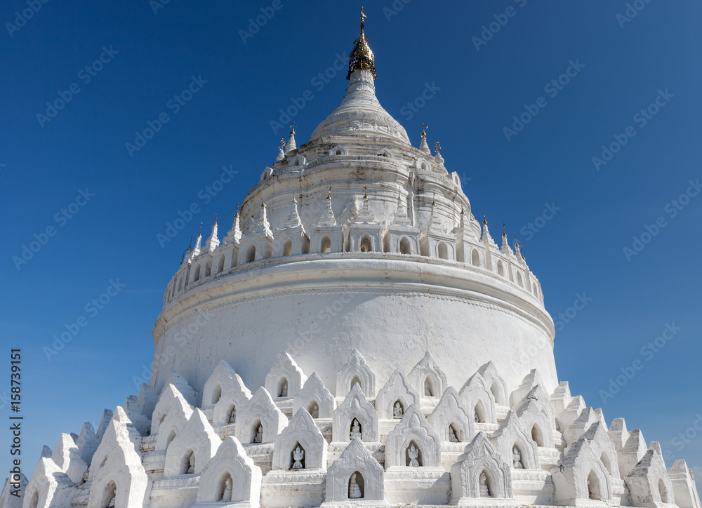The white pagoda of Hsinbyume (Mya Thein Dan pagoda ) paya templ.