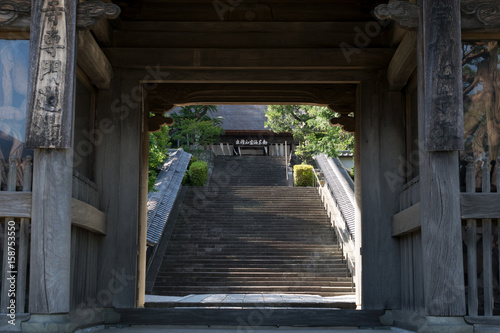修行のための寺への入り口　臨済寺（静岡市）