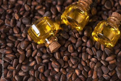 Oil of cedar nuts