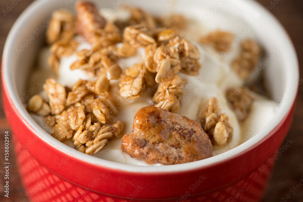 Granola Almonds Honey and Greek Yogurt, Yum! Granola Almonds Honey and Greek Yogurt, Yum!