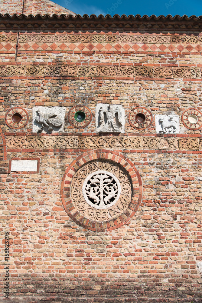 Pomposa Abbey. Ravenna. Walk in ancient art Pomposa Abbey. Ravenna. Walk in ancient art