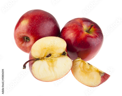 red apples