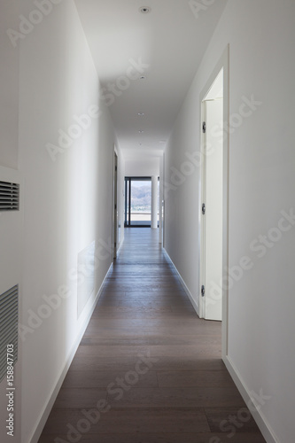 Empty corridor in a modern house © alexandre zveiger