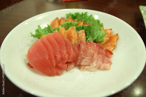 Japanese mixed sashimi - Salmon Maguro Shimaaji