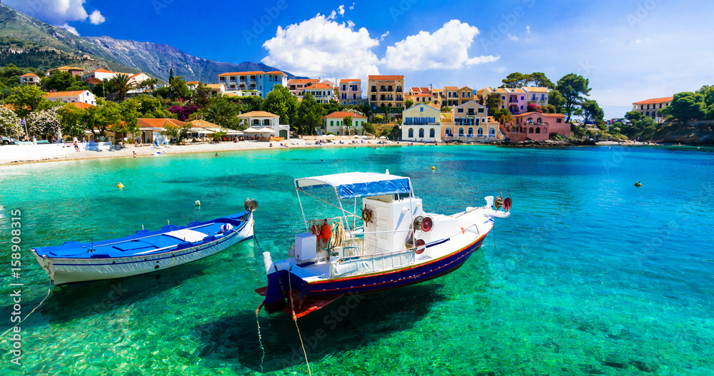 Sunny colorful Greece - picturesque village Assos in Kefalonia, Ionian islands