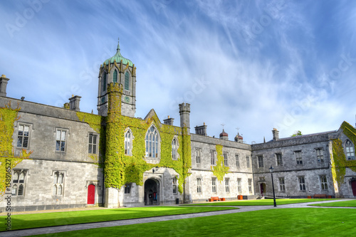 Obraz na płótnie The National University of Ireland in Galway. w salonie