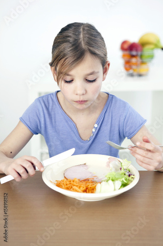 Child eating a meal © RFBSIP