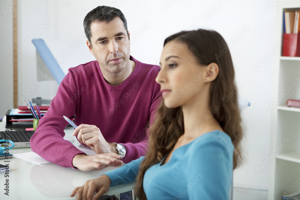 Woman in consultation, dialogue Woman in consultation, dialogue