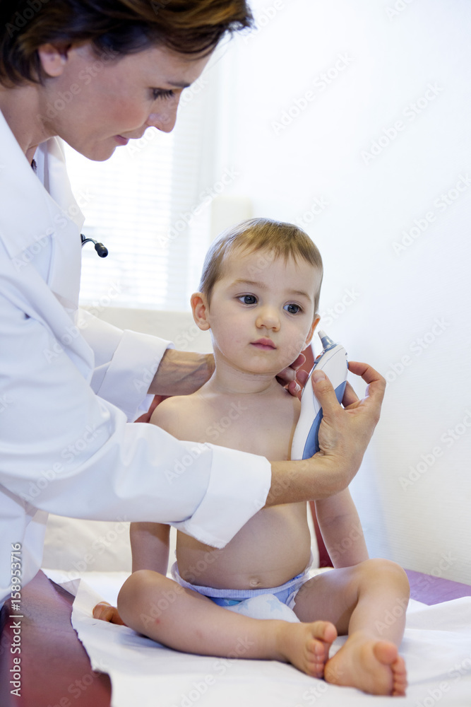 15-month-old child in consultation 15-month-old child in consultation