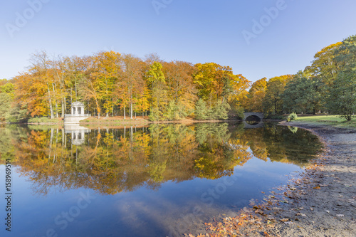 Fototapeta Naklejka Na Ścianę i Meble -  Awesome Autumn colors at Krefeld /Germany