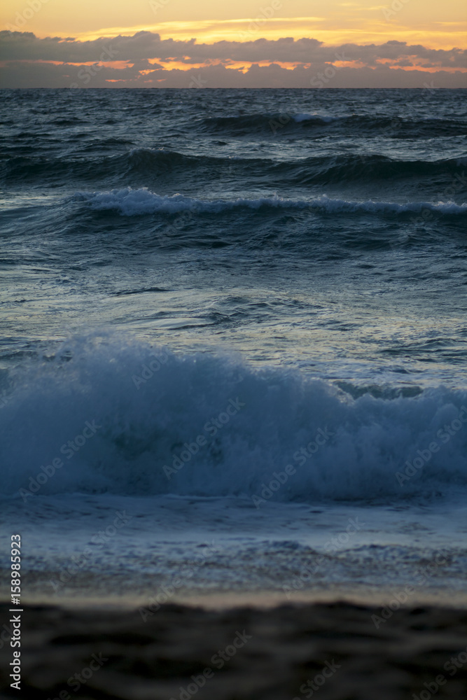 Fototapeta premium Abendliche Brandung