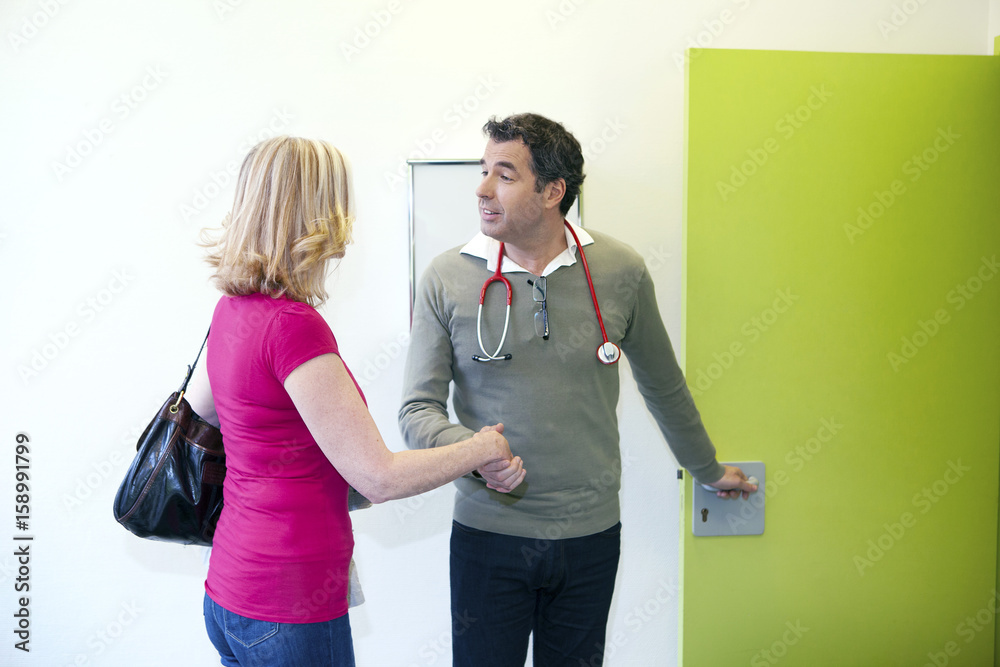 Fototapeta premium Elderly person in consultation