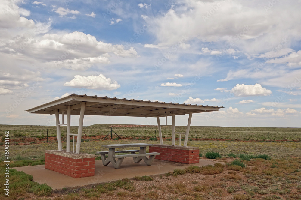 Fototapeta premium Retro Roadside Picnic Table in the American Southwest