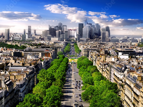 Avenue de la Grande Armee photo