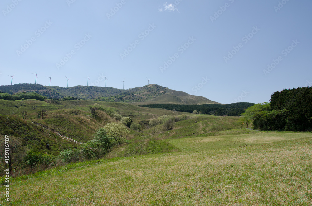 Obraz premium 伊豆稲取の細野高原と三筋山