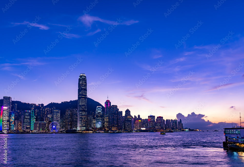 Fototapeta premium 九龍半島から望む香港の夜景