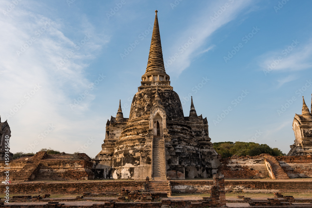 タイ・アユタヤ遺跡の ワット・プラ・シー・サンペットの仏塔