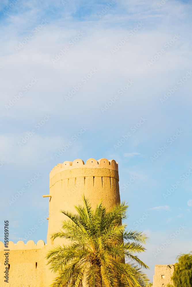 in oman    muscat    the   old defensive