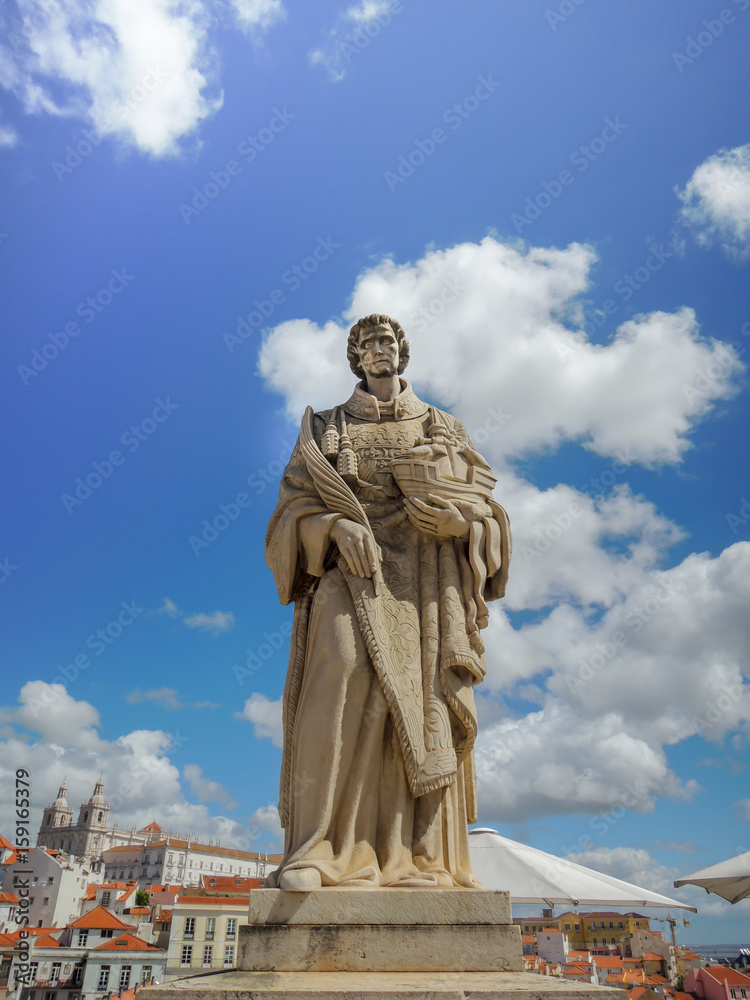Lisbon statue
