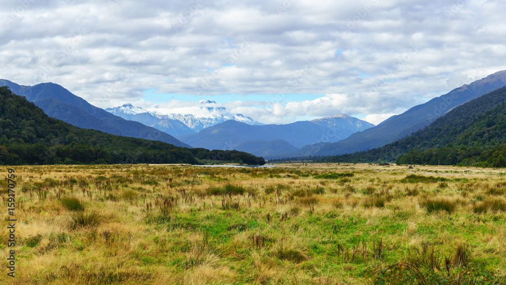 Panoramic beautiful scenery of Mount Cook / Aoraki in Autumn , South Island of New Zealand