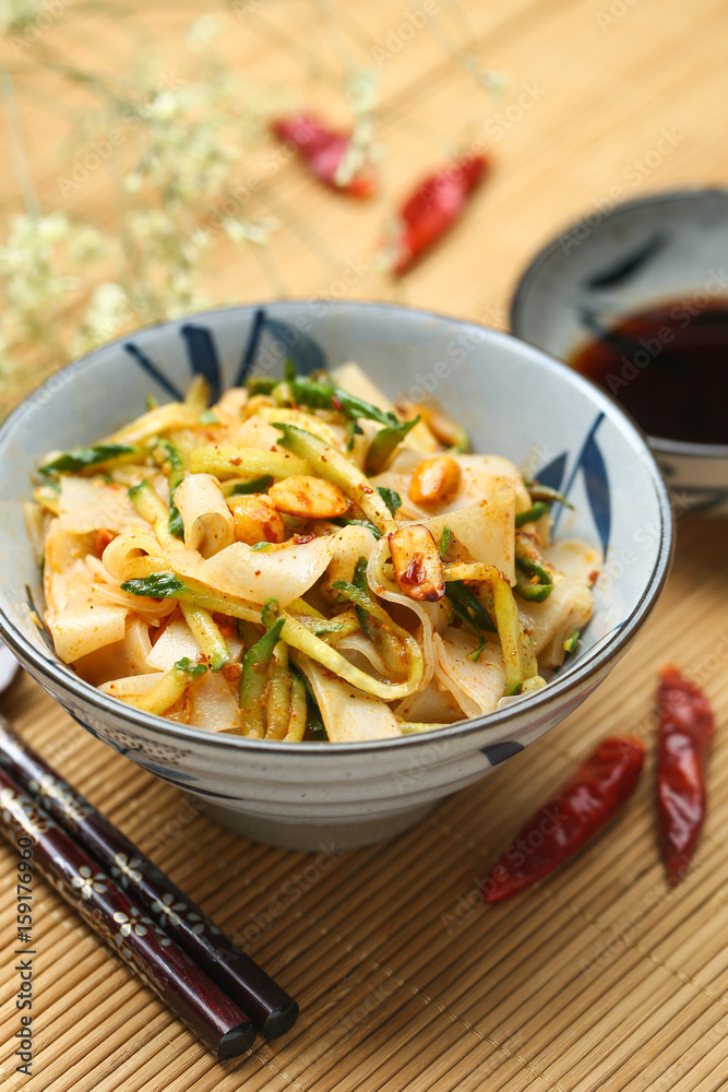 cold rice noodle