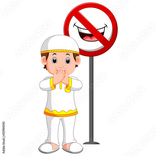 Muslim kid closed mouth