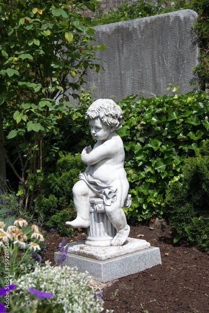 Obraz premium Engel auf Säule